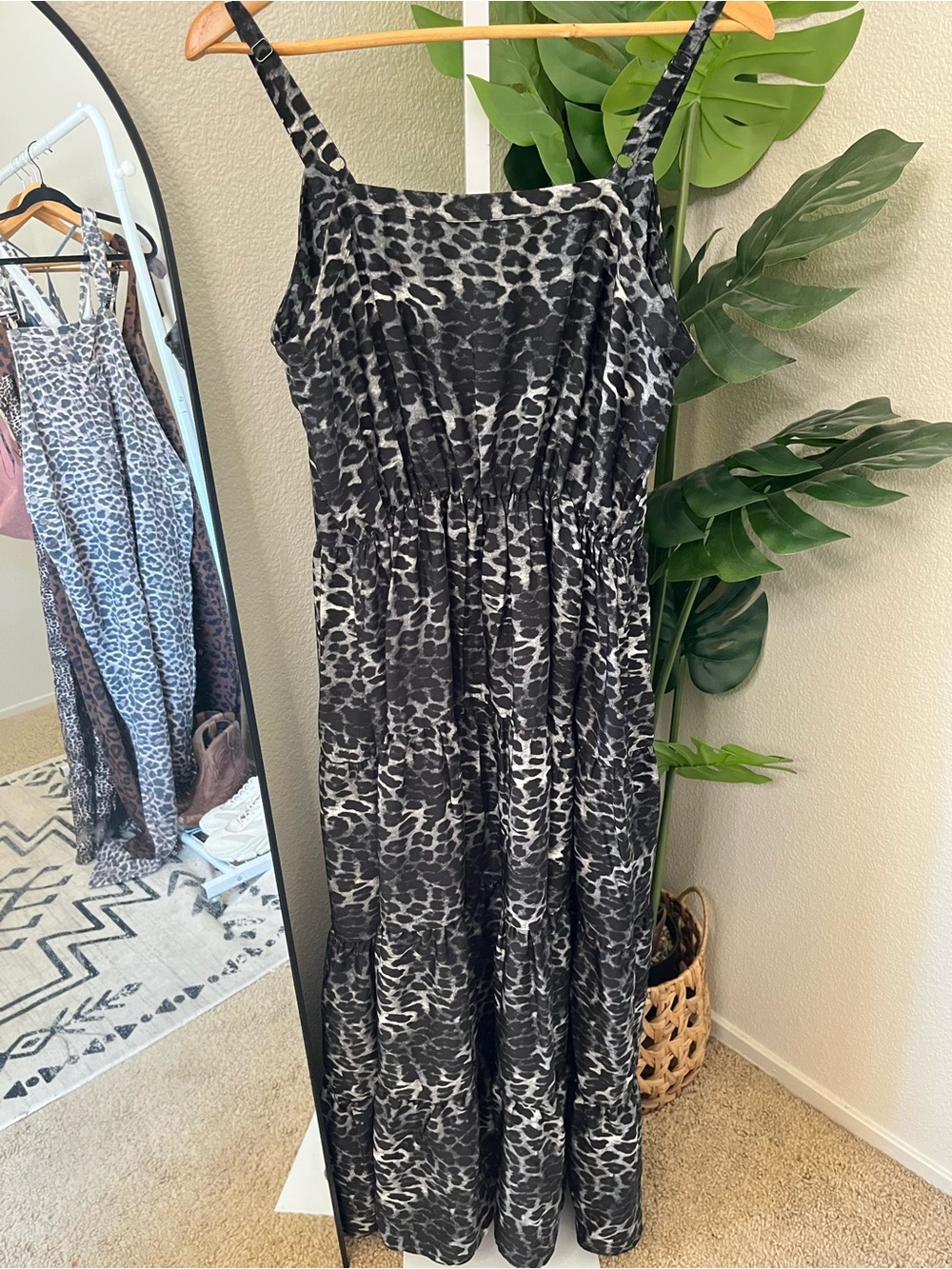 🖤 City Chic Maxi Aylin Black Leopard Maxi Dress XXS/12 NWT - Picture 8 of 8